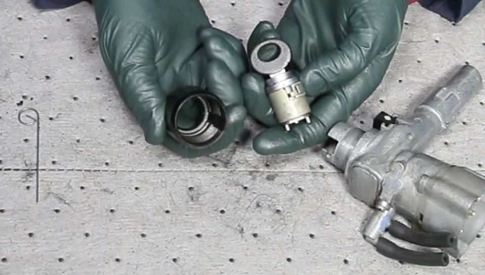 Replacing and Servicing Screw Cap Style Ignition Key Tumbler Assemblies